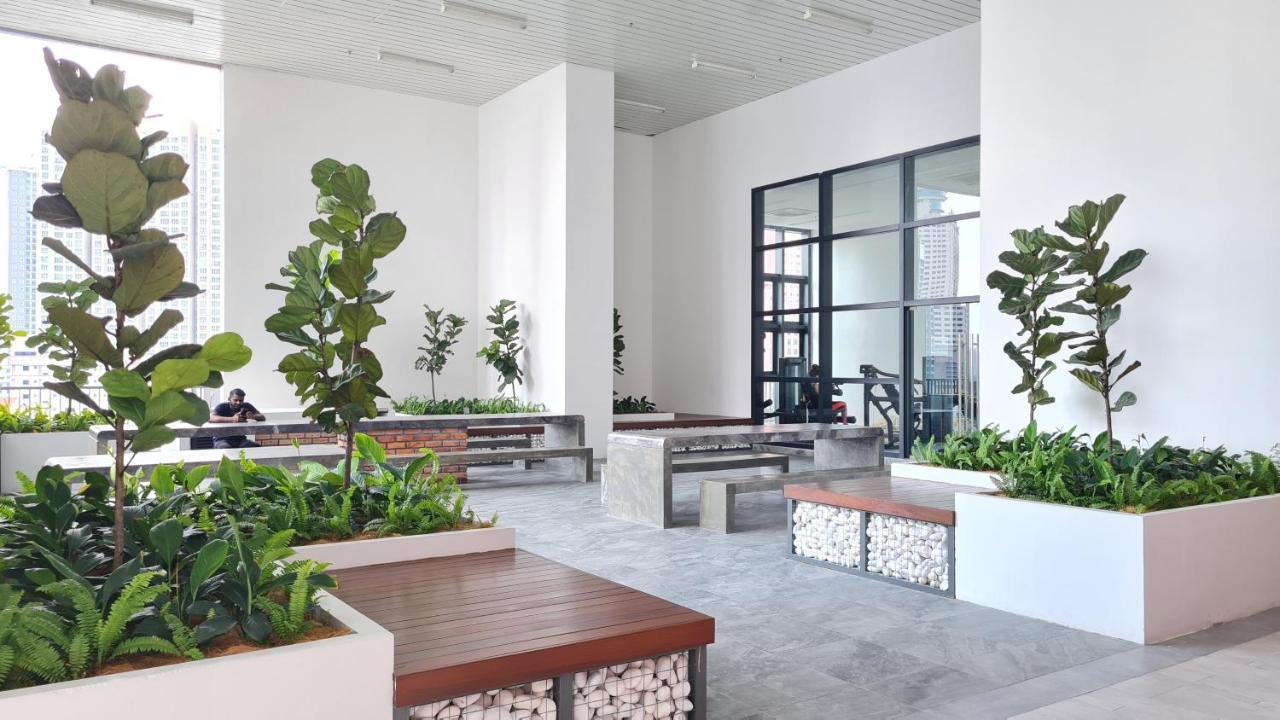 Chambers Serviced Suites Klcc By Cozy Stay Κουάλα Λουμπούρ Εξωτερικό φωτογραφία